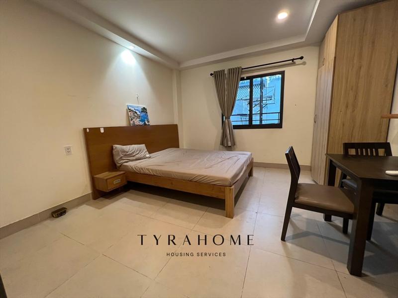 PHÒNG FULLY FURNISHED WITH WINDOW