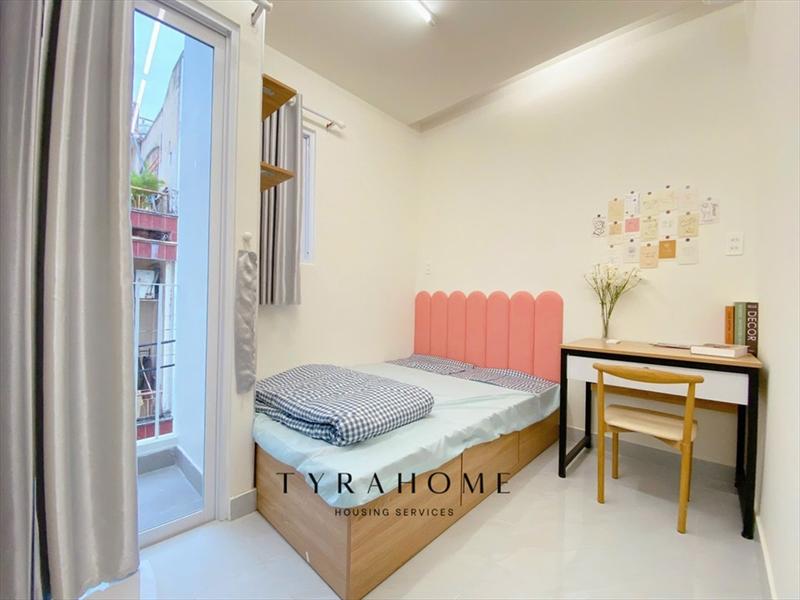PHÒNG FULL NỘI THẤT CÓ BAN CÔNG