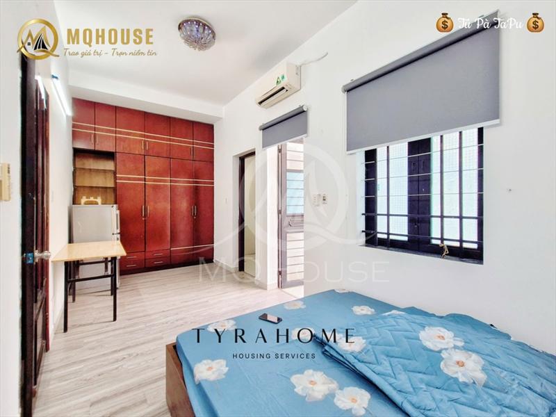 PHÒNG FULLY FURNISHED WITH BALCONY