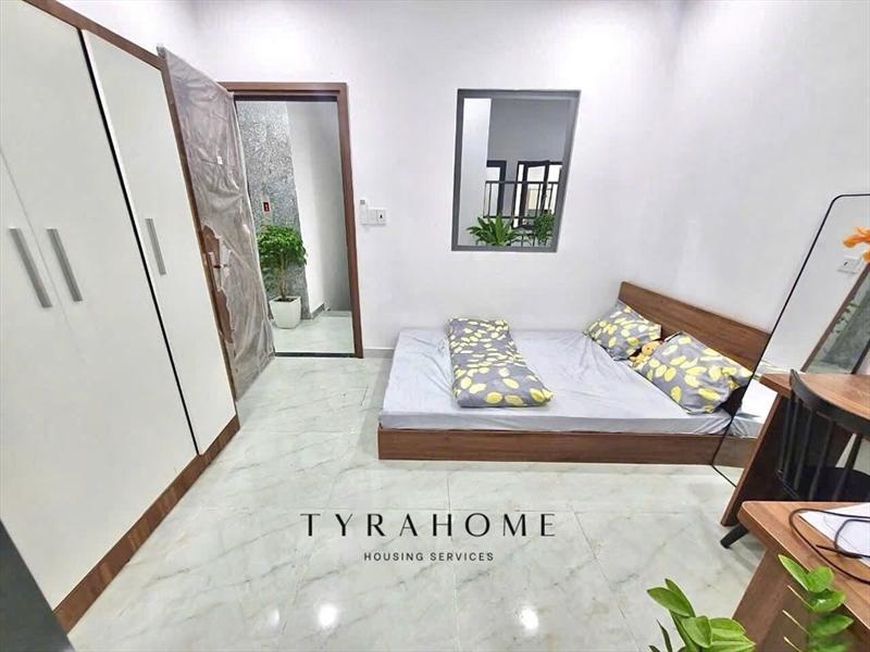 PHÒNG FULLY FURNISHED WITH WINDOW