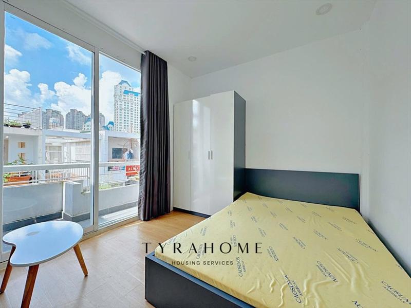 SERVICED APARTMENT FULLY FURNISHED WITH BALCONY