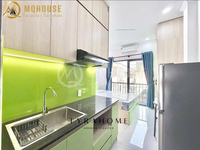 SERVICED APARTMENT FULLY FURNISHED WITH BALCONY