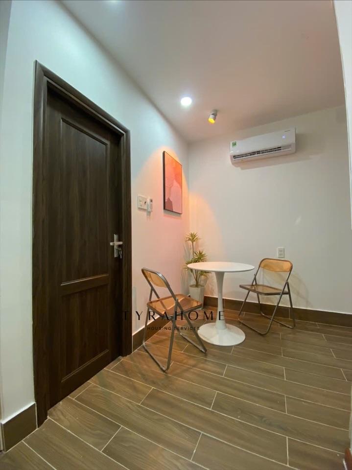 CĂN HỘ DỊCH VỤ FULL NỘI THẤT MÁY GIẶT RIÊNG CÓ CỬA SỔ