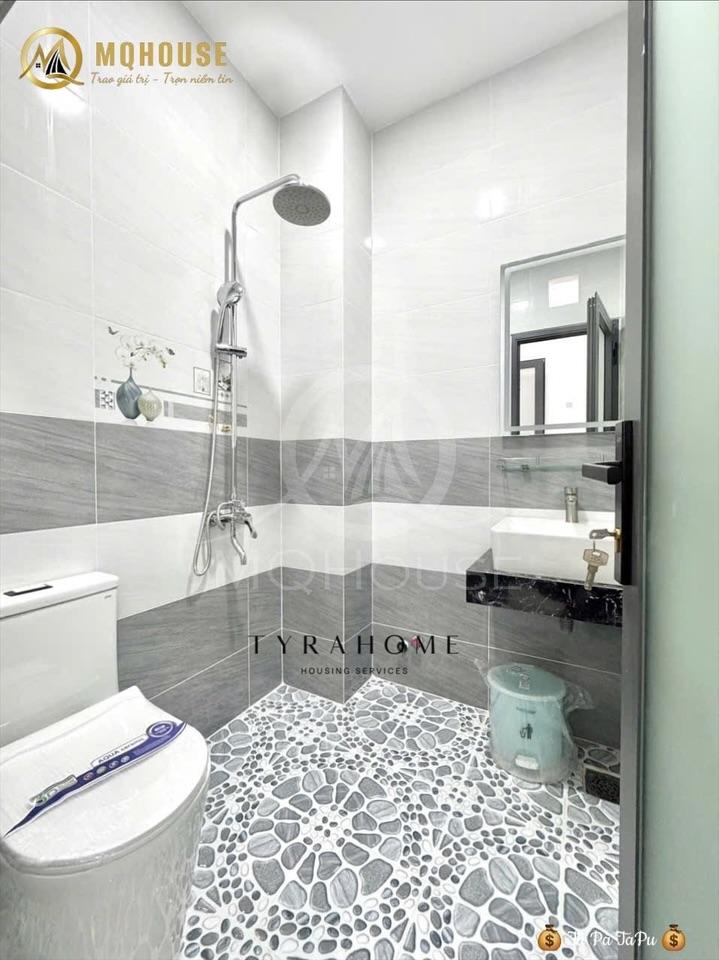 CĂN HỘ DỊCH VỤ FULL NỘI THẤT MÁY GIẶT RIÊNG CÓ BAN CÔNG