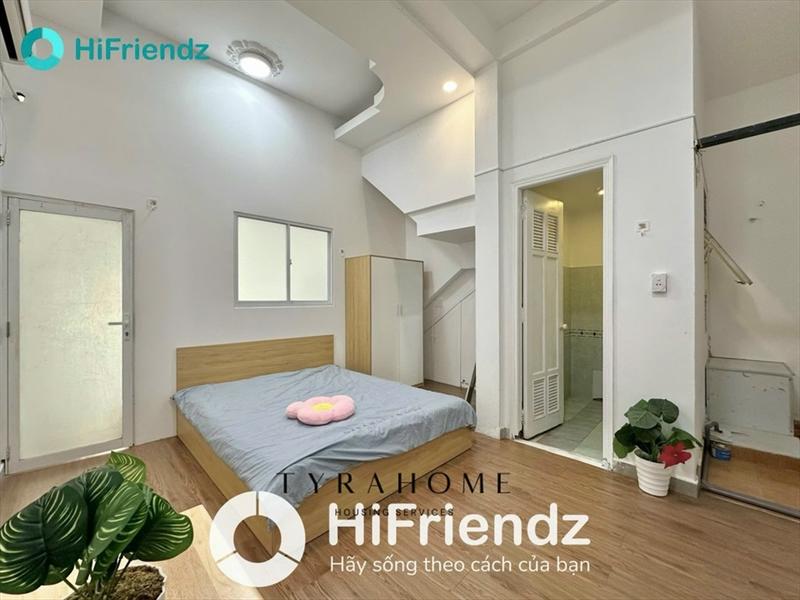 PHÒNG FULLY FURNISHED WITH WINDOW