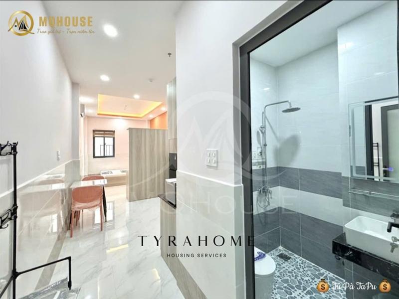 PHÒNG FULL NỘI THẤT MÁY GIẶT RIÊNG CÓ CỬA SỔ