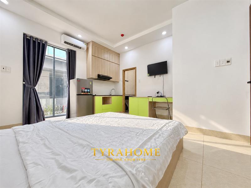 PHÒNG FULLY FURNISHED MÁY GIẶT RIÊNG WITH BALCONY