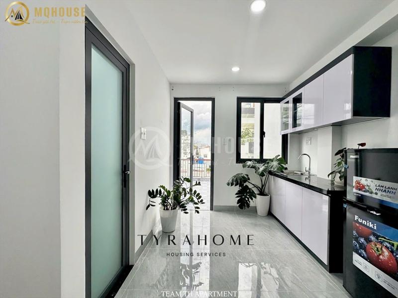 SERVICED APARTMENT FULLY FURNISHED MÁY GIẶT RIÊNG WITH BALCONY