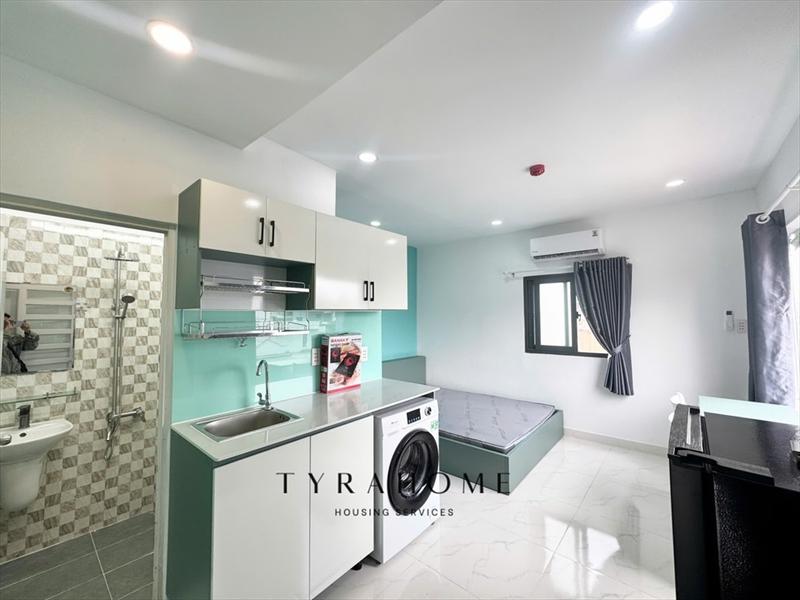 PHÒNG FULL NỘI THẤT CÓ CỬA SỔ