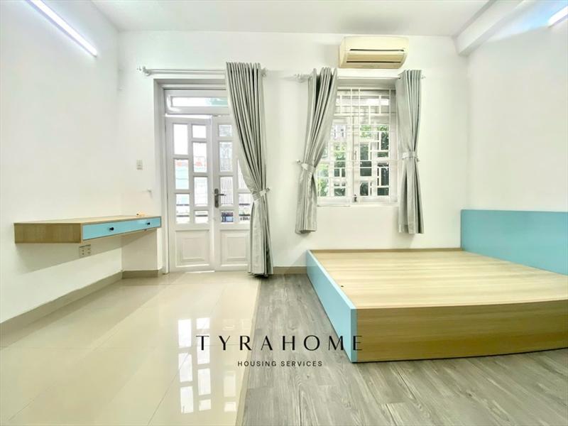 PHÒNG FULL NỘI THẤT CÓ BAN CÔNG