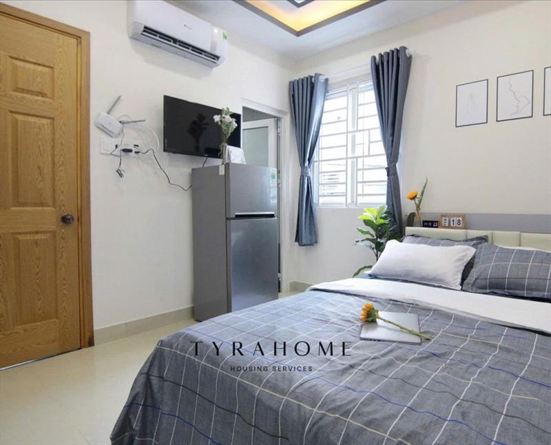 PHÒNG FULLY FURNISHED WITH WINDOW