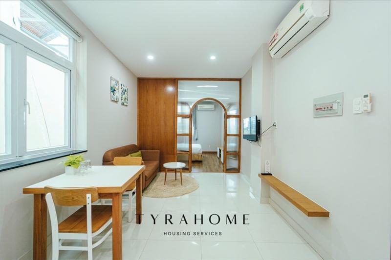 CĂN HỘ DỊCH VỤ FULL NỘI THẤT CÓ CỬA SỔ