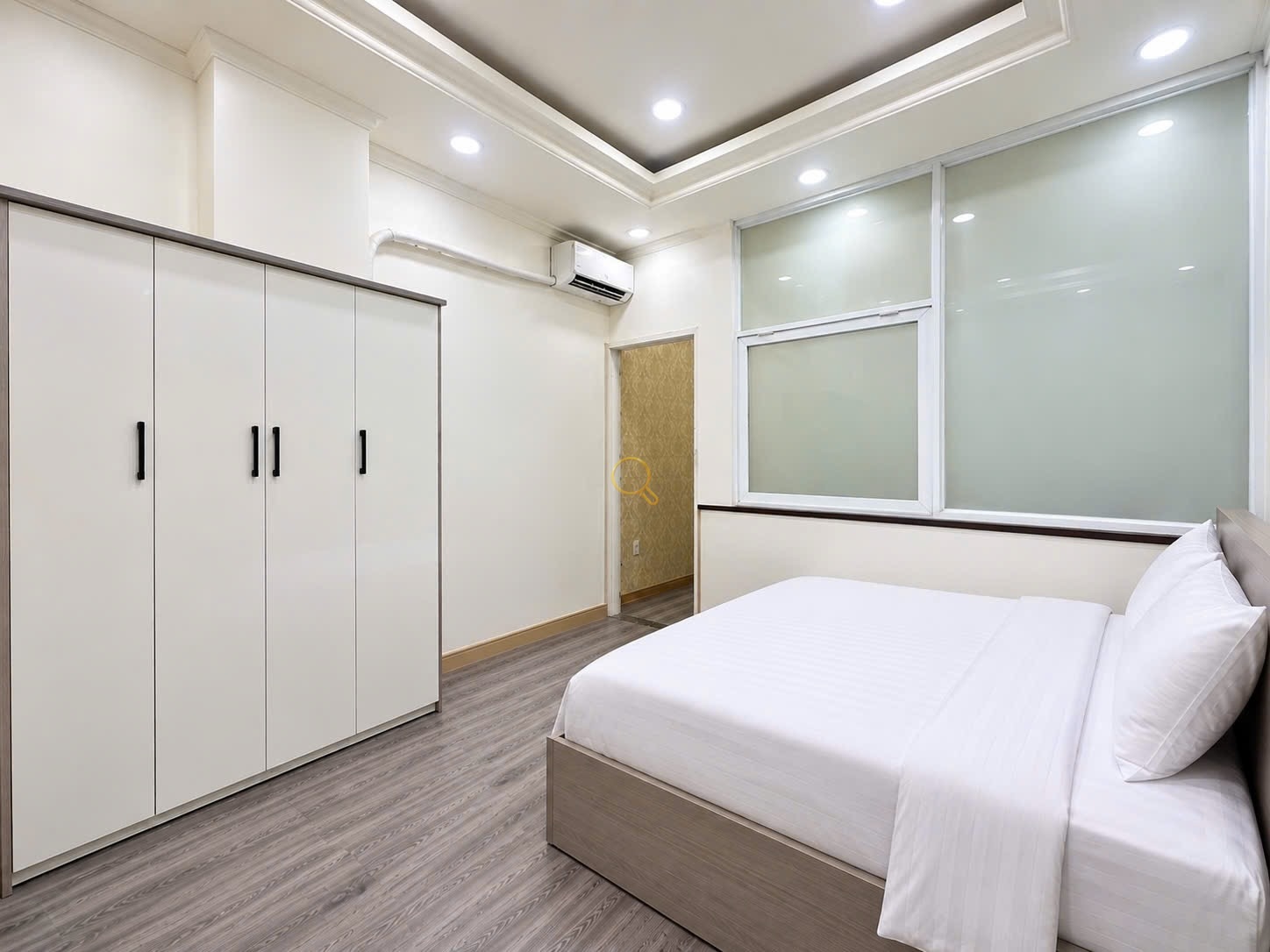 PHÒNG FULLY FURNISHED WITH WINDOW
