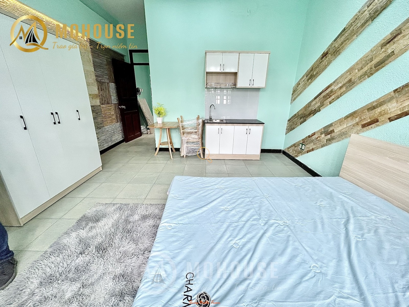 PHÒNG FULLY FURNISHED WITH WINDOW