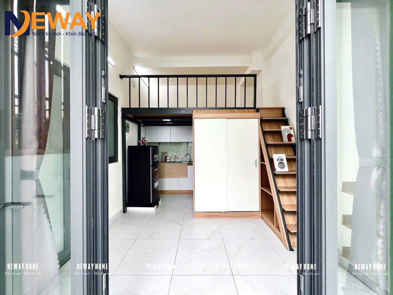 DUPLEX BALCONY NEAR HUIT